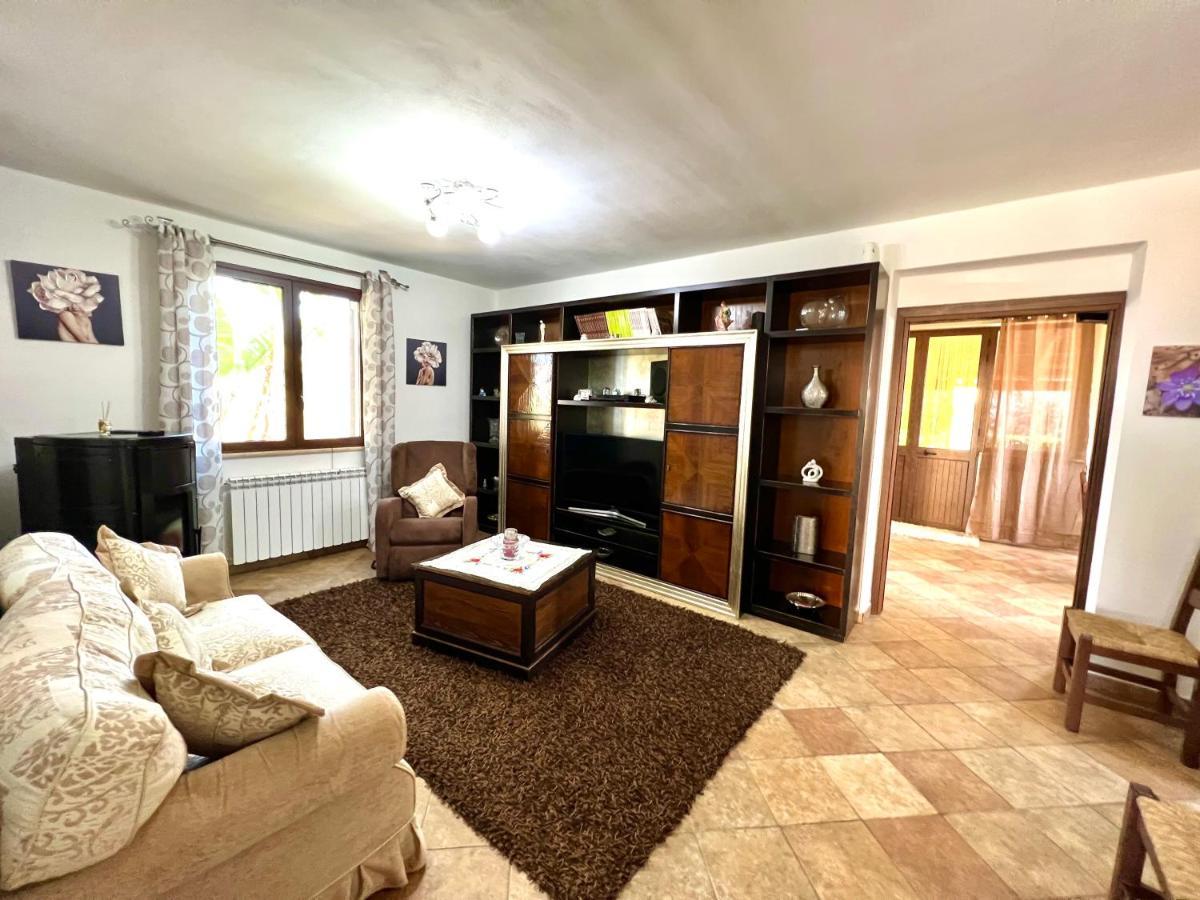 Ferienwohnung La Cinisara Carini Exterior foto